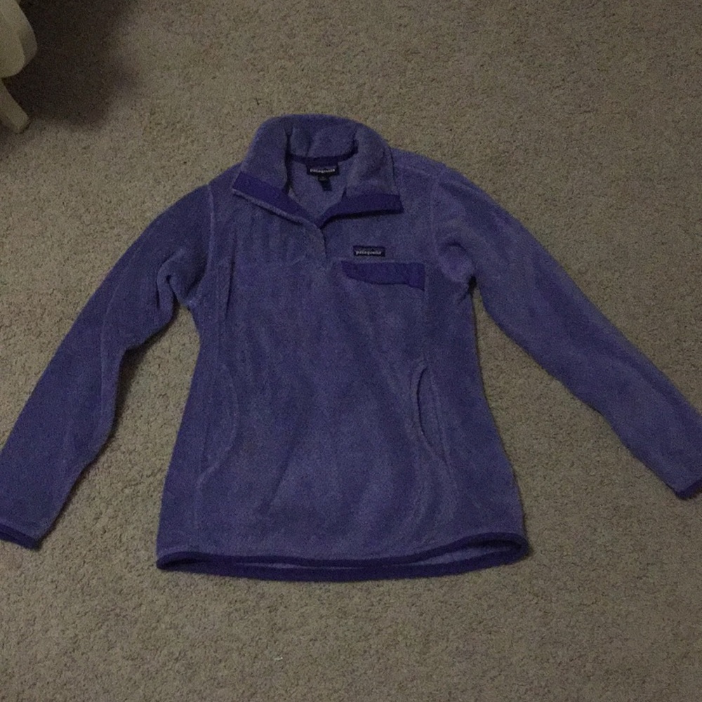 Lavender patigonia pullover